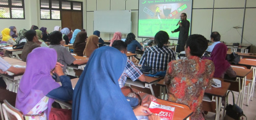 Preps for HackteriaLab 2014 – Visits and Presentations @ UGM, Yogyakarta